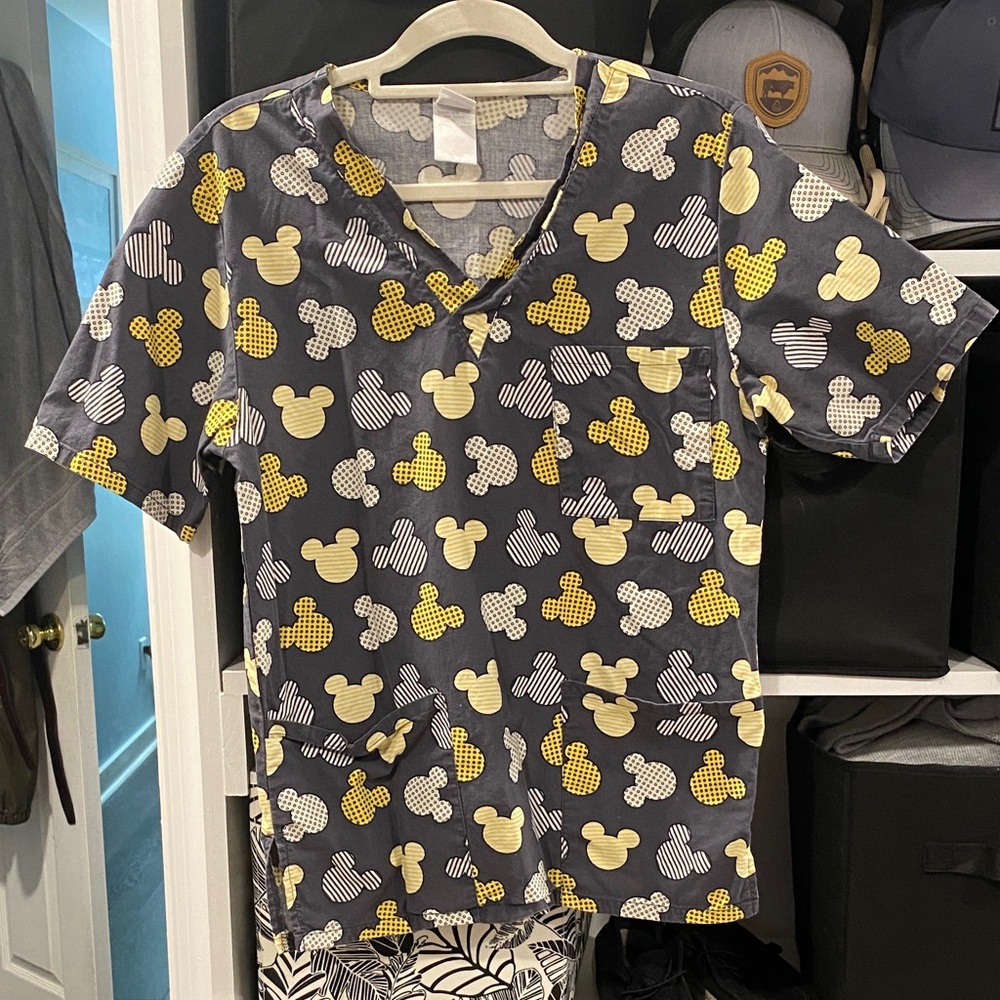 Disney Gray and White Patterned Scrub top